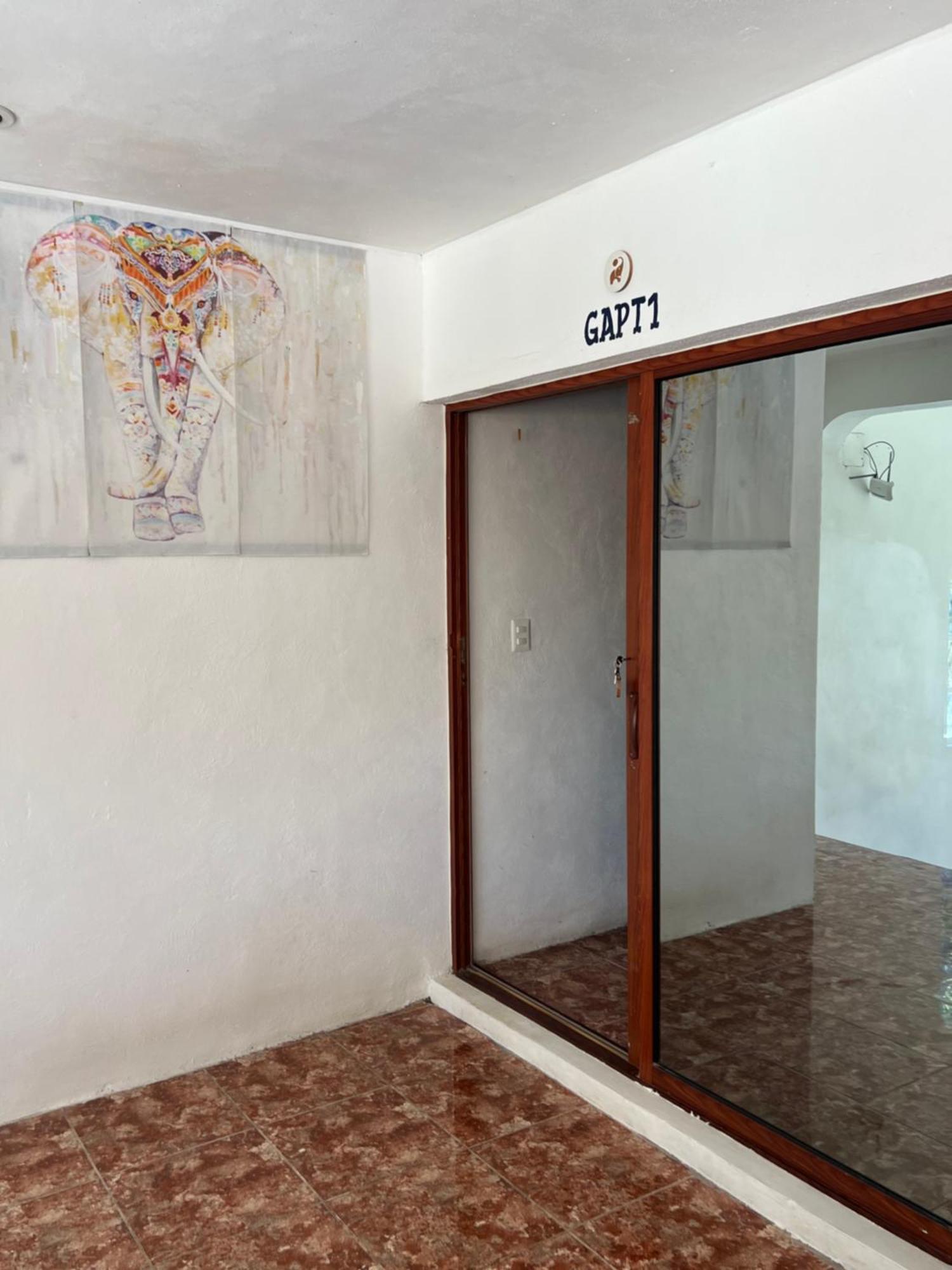 Casa Gajah Hotel Cuyo Eksteriør billede